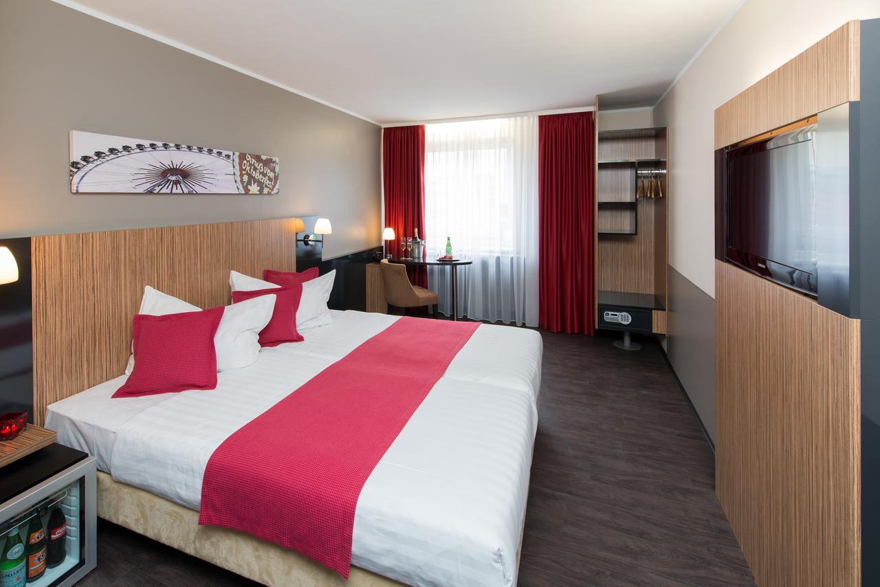 Munich City Design Hotel Vier Bett Zimmer / Familienzimmer Ansicht
